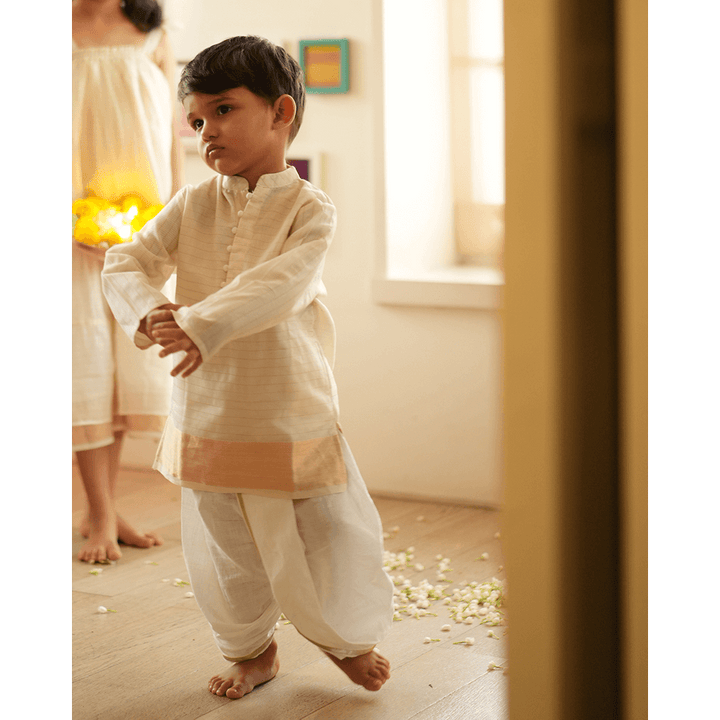 Love The World Today Parijat Festive Kurta - White and Gold