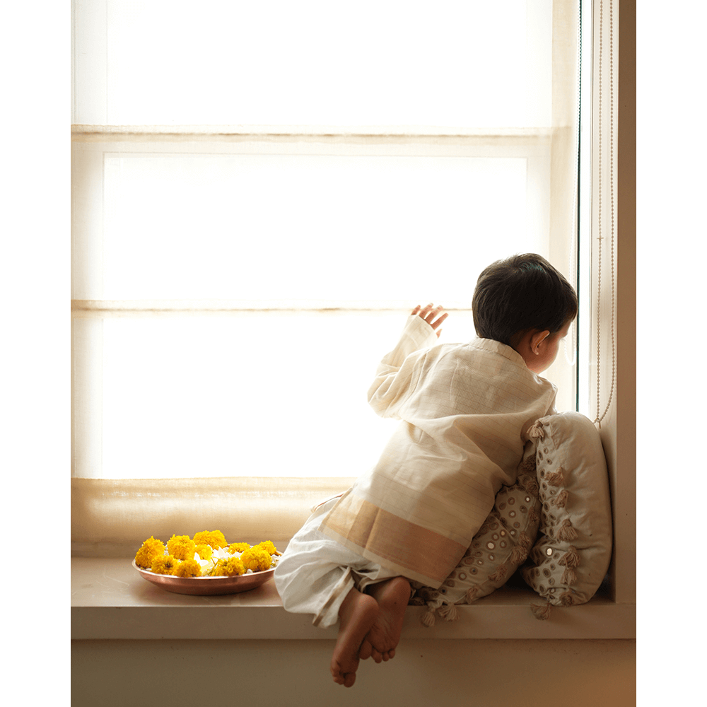 Love The World Today Parijat Festive Kurta - White and Gold