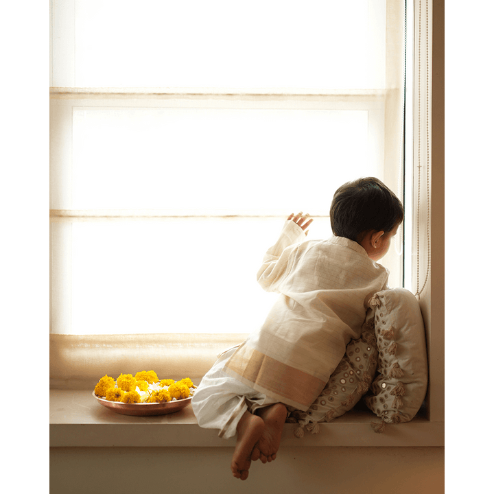 Love The World Today Parijat Festive Kurta - White and Gold