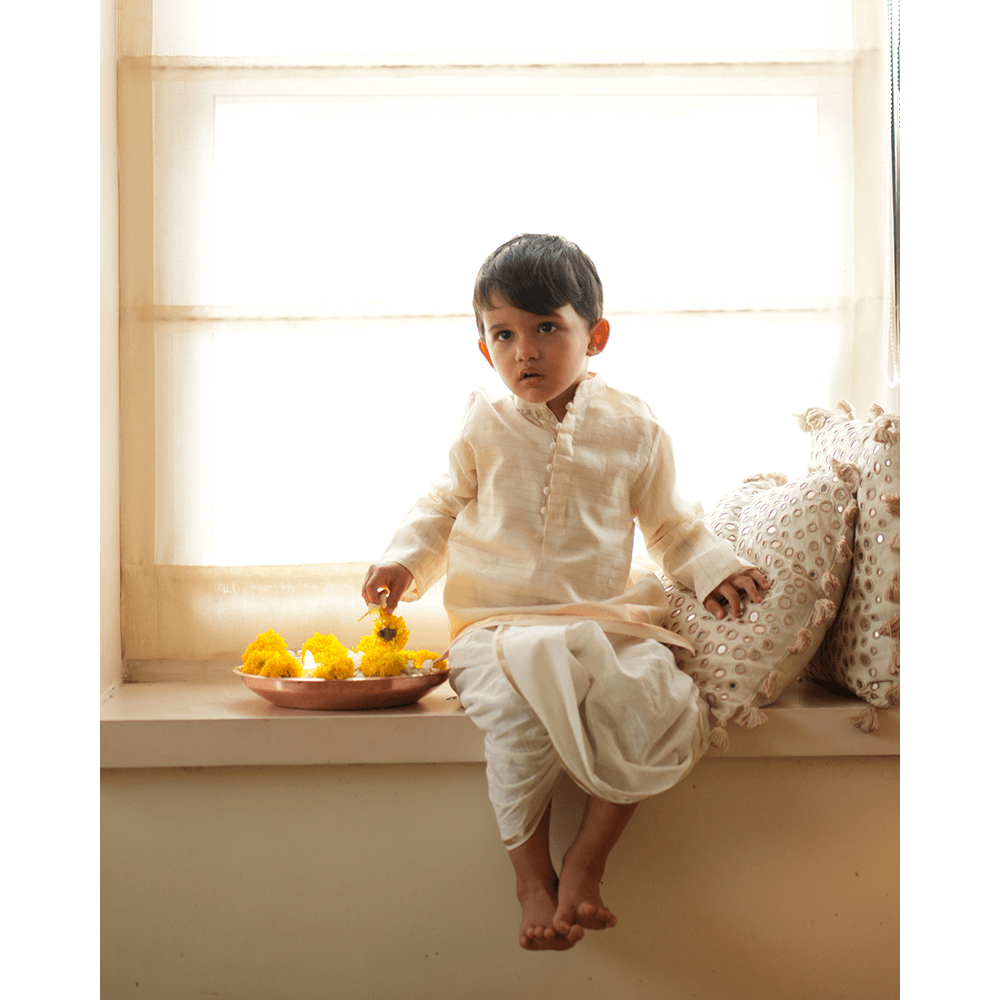 Love The World Today Parijat Festive Kurta - White and Gold