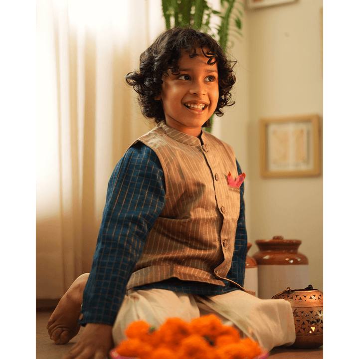 Love The World Today Indu Bandi Gold Nehru Jacket - Grey