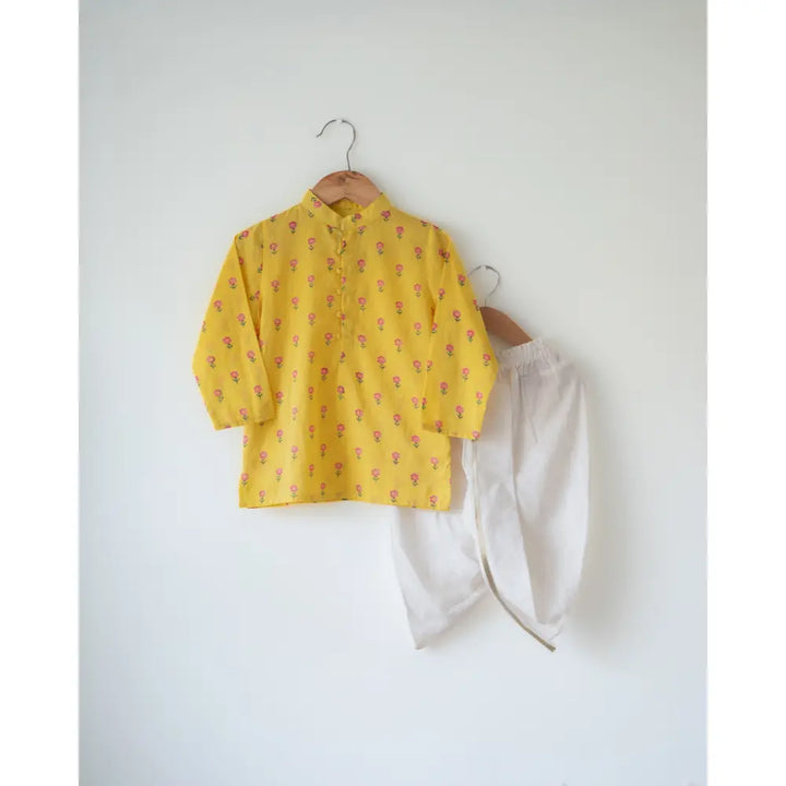 Love The World Today Meera Yellow Flower Booti Cotton Kurta For Boys