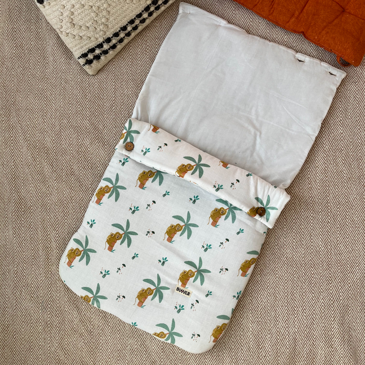 Bhaakur Monkeying Around - Baby Carrier Nest