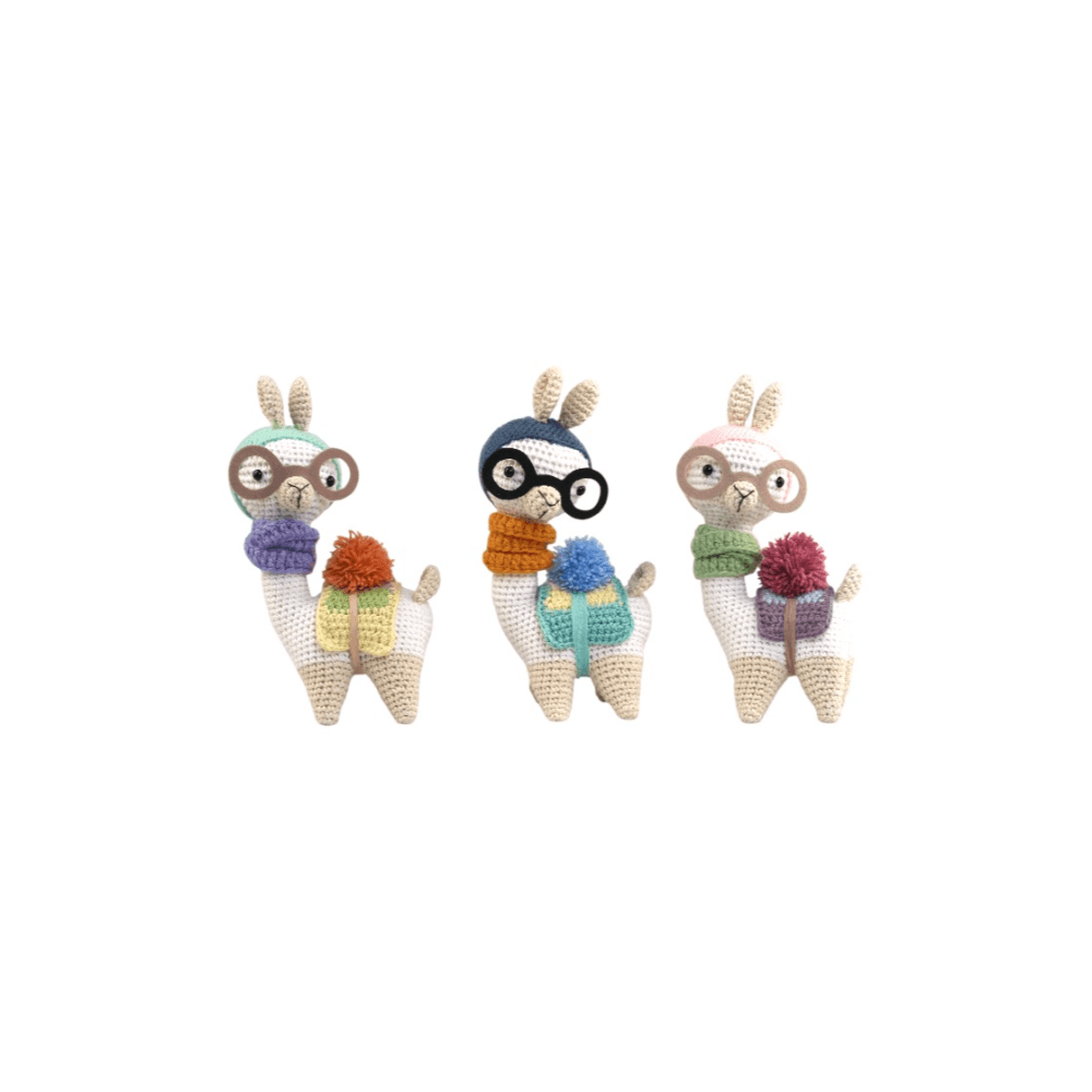 #color_Haute-by-Hand-Geeky-Llama