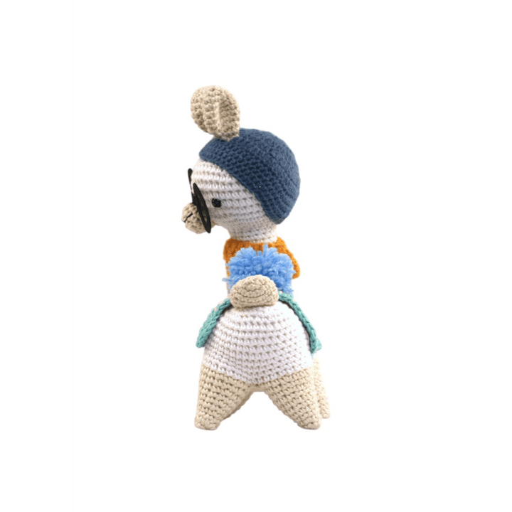 #color_white-with-blue-cap