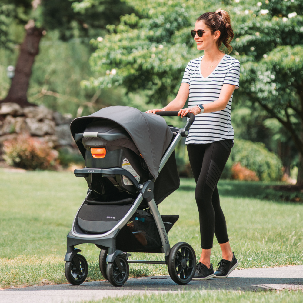 Chicco Bravo Trio Travel System Camden