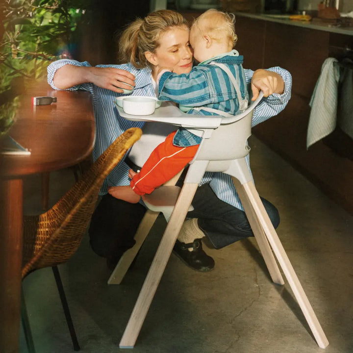 Stokke® Clikk™ High Chair  – Lightweight, Tool-Free Assembly, Adjustable Footrest, Travel-Friendly, 5 - Point Harness Easy-Clean Highchair for Babies &amp; Toddlers (6–36 Months, Up to 15 kg) - Glacier Green