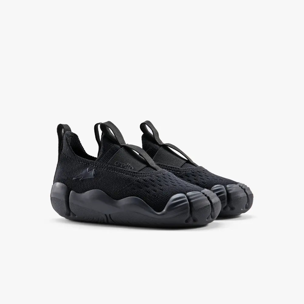 Aretto Leaps - All Black Kids Shoes