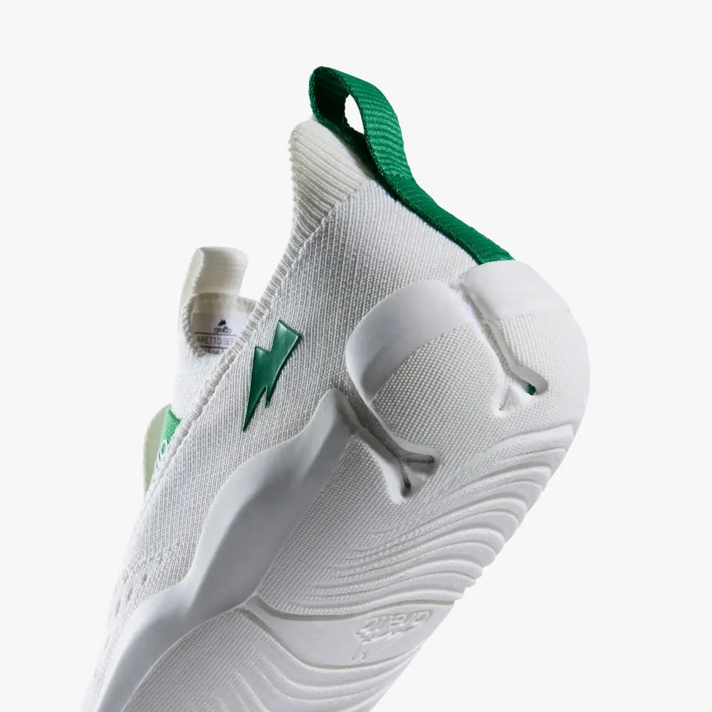 Aretto Leaps -  Cross Court Kids Shoes