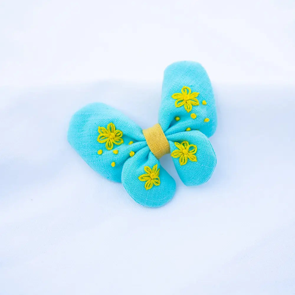 PureCloth.Co Butterfly Hair Clip For Girls  | Sky Blue