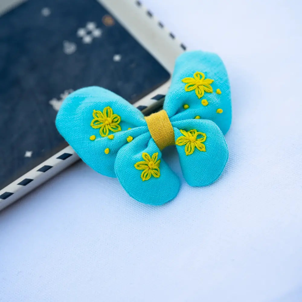 PureCloth.Co Butterfly Hair Clip For Girls  | Sky Blue