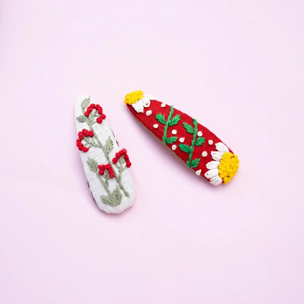 PureCloth.Co Christmas Tic Tac Hair Clips