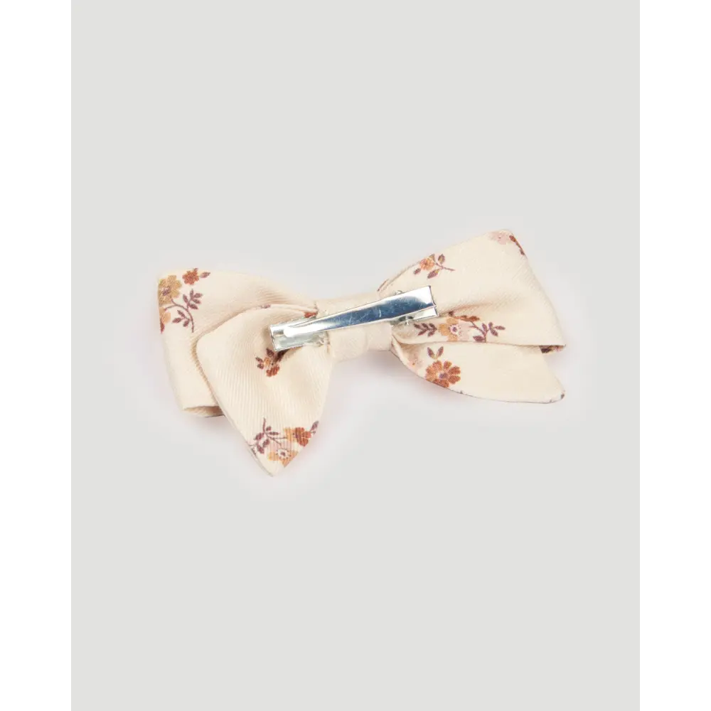 Early Sunday Chiara Clip