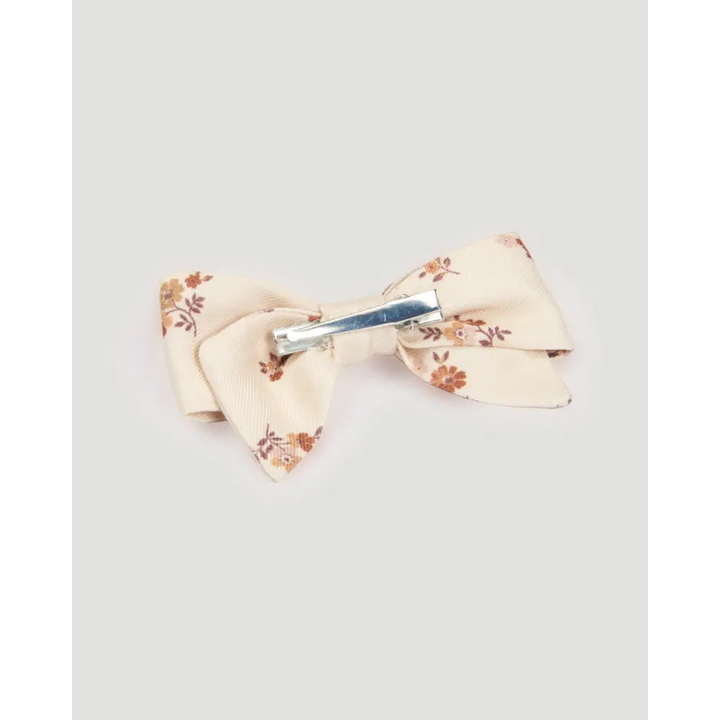 Early Sunday Chiara Clip