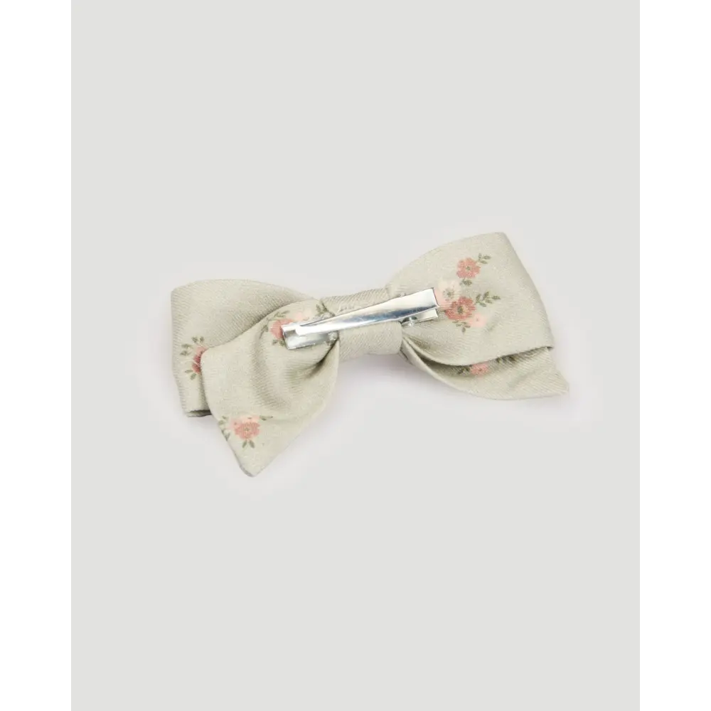 Early Sunday Chiara Clip