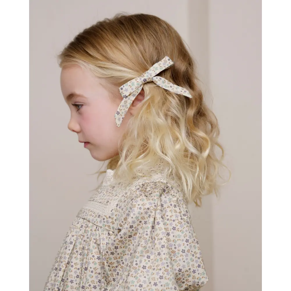 Early Sunday Grace Clip