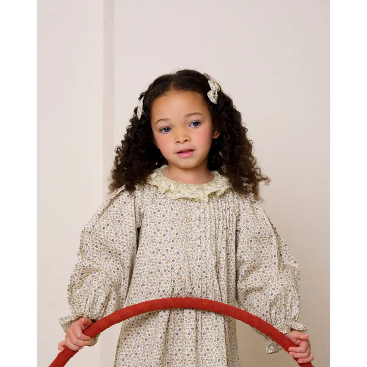 Early Sunday Penelope Clip