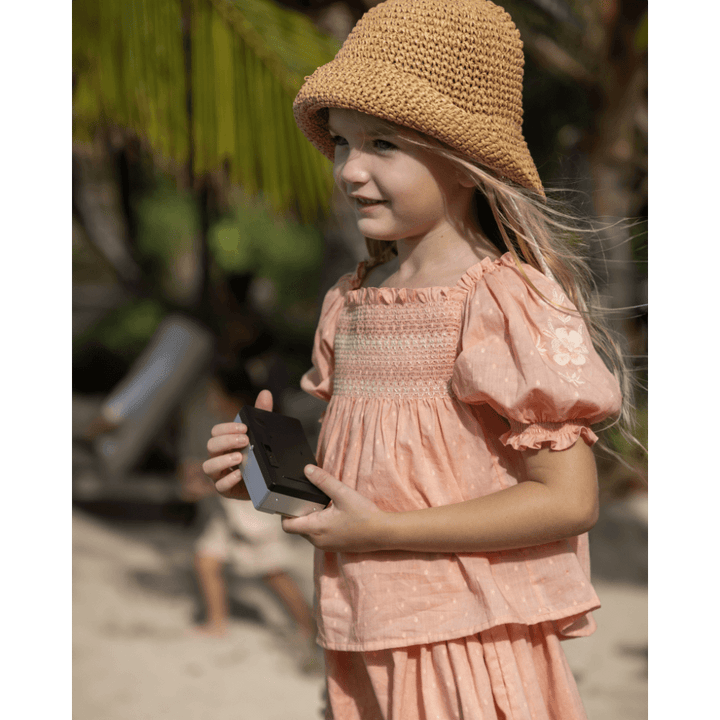 Early Sunday Judith Blouse - Strawberry