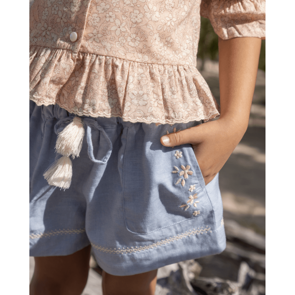 Early Sunday Iris Blouse - Garden Flower