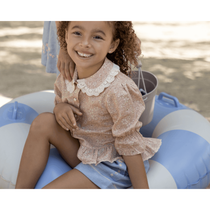 Early Sunday Iris Blouse - Garden Flower