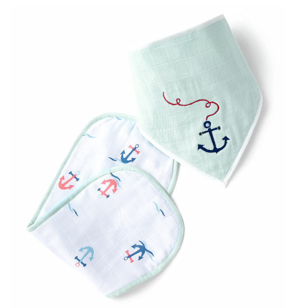 The White Cradle Baby Bib & Burp Cloth (Set of 2 )