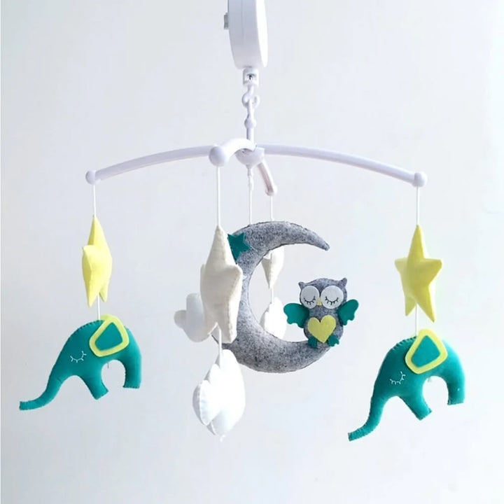 Crib Mobile - With arm and Battery Music Box