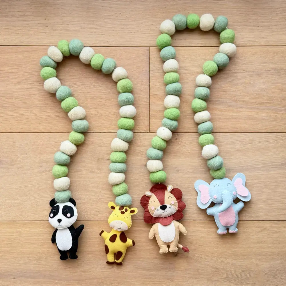 GWD Kids Safari Animals and Felt Ball - Curtain Tie Pair
