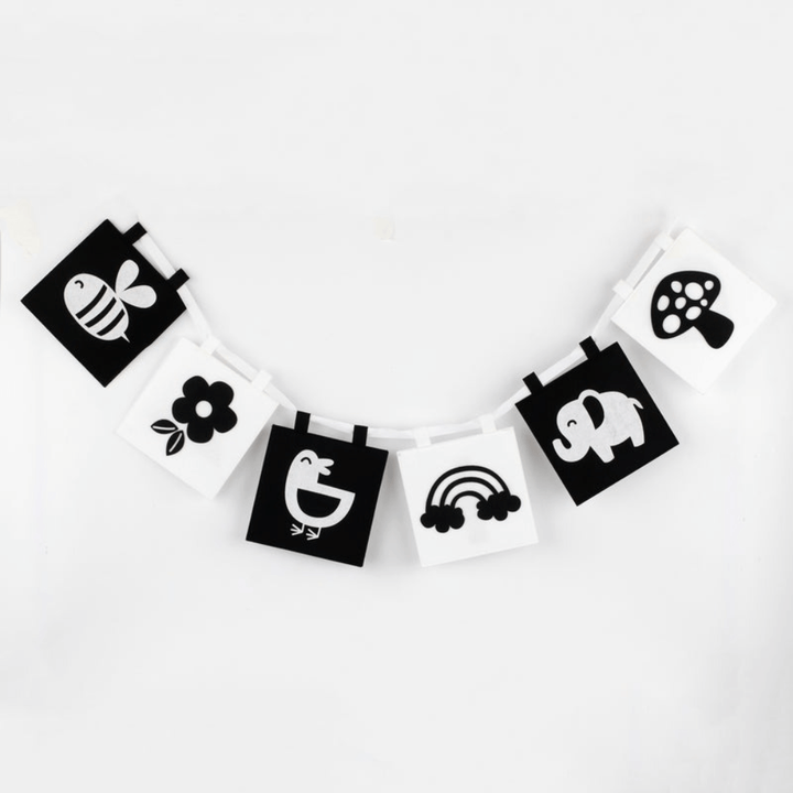 GWD Kids High Contrast Reversible Monochrome Felt Banner