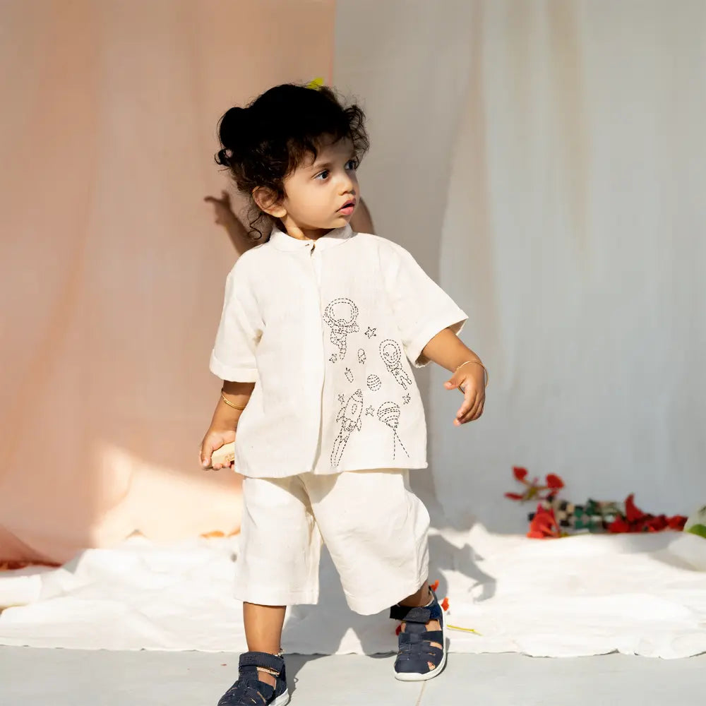 PureCloth.Co Unisex Kora Doodle Shirt &amp; Cargo Shorts - Off-White