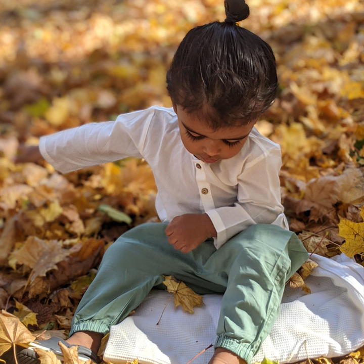 Whitewater Kids Unisex Organic Koi Mint &amp; White Kurta Set