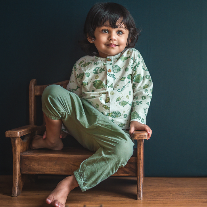 Whitewater Kids Unisex Organic Fish Print Kurta &amp; Mint Pants