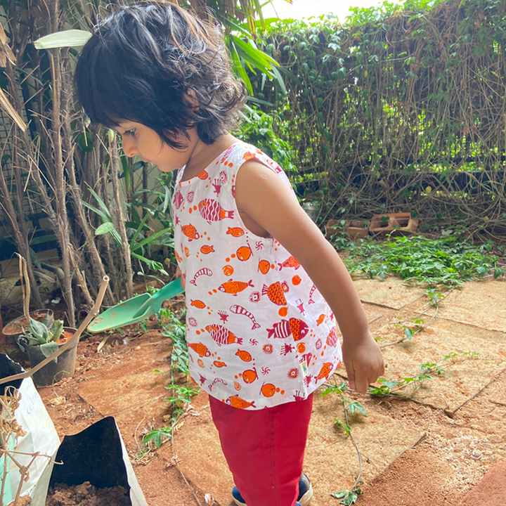 Whitewater Kids Unisex Organic Koi Jhabla Bag - Koi Red &amp; Peach Jhabla With Red Pants