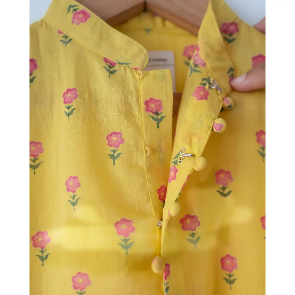 Love The World Today Meera Yellow Flower Booti Cotton Kurta For Boys