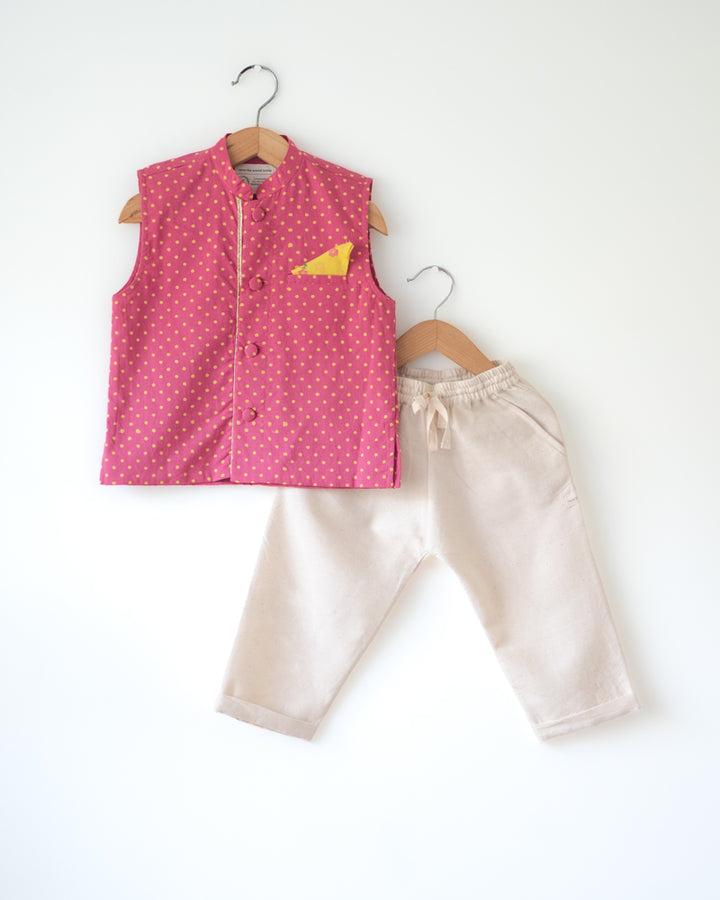 Love The World Today Kumkum Magenta Polka Cotton Bandi Jacket For Boys