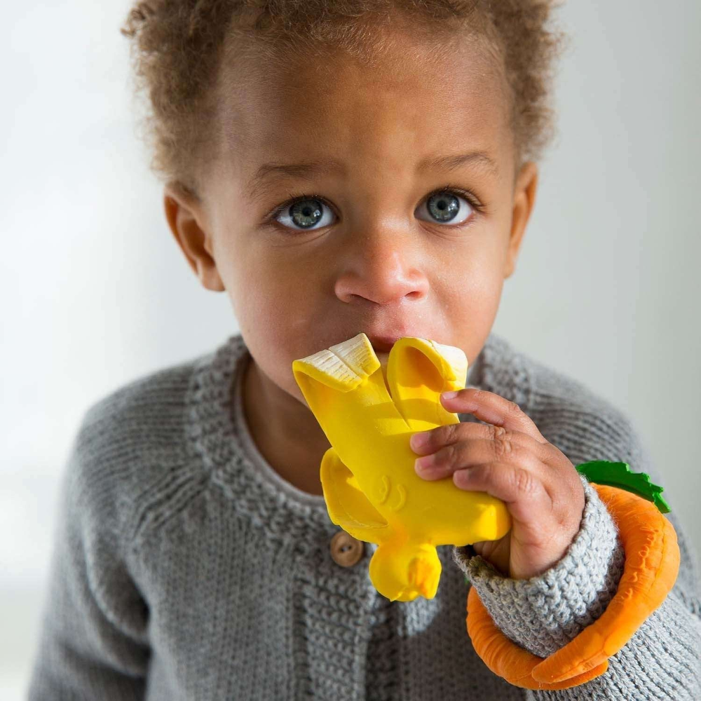 Oli &amp; Carol Ana Banana Natural Rubber Teether