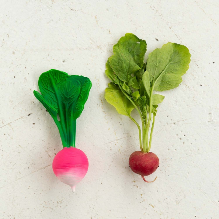 Oli &amp; Carol Ramona The Radish Natural Rubber Teether