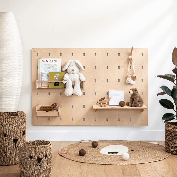 Lila Pegboard Play Set