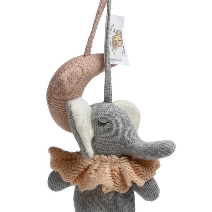 The Baby Trunk Priam Chain Hanging
