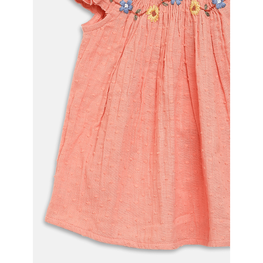 #color_peach