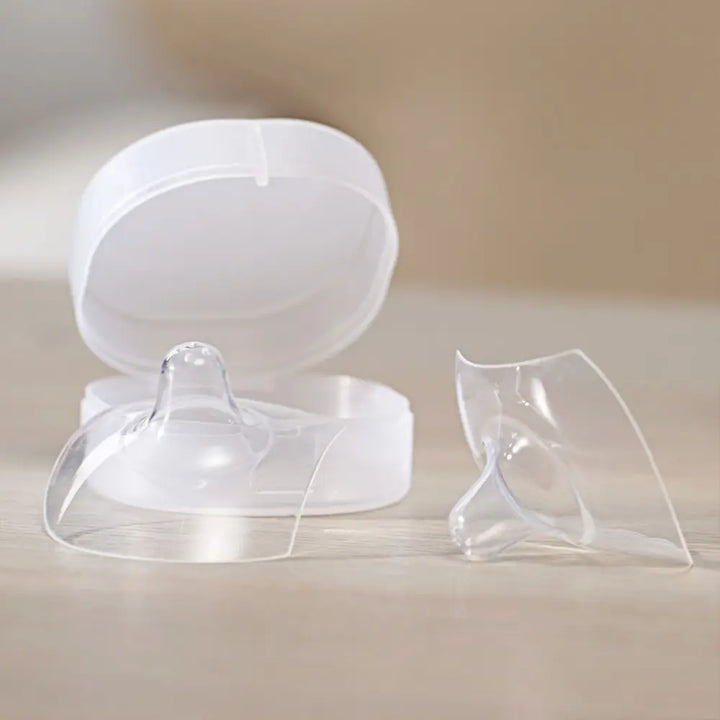 Haakaa Ultra-Thin Silicone Nipple Shields – Natural Feel &amp; Pain Relief – Size M