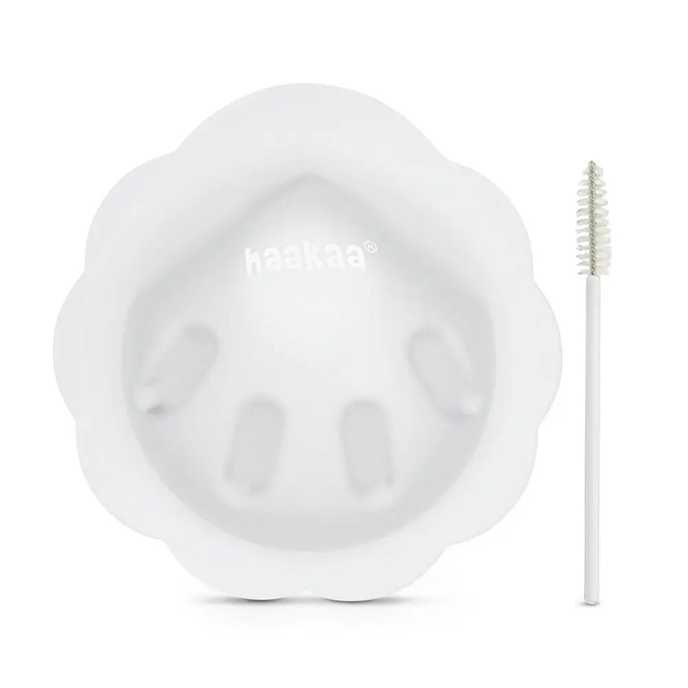Haakaa Petal Soft Silicone Milk Collector – Gentle Hands-Free Milk Collection – 1pc