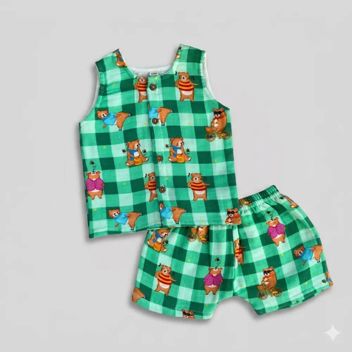 Bhaakur Bear Print Unisex Muslin Set - Green
