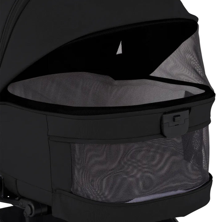 Silver Cross Nia World&