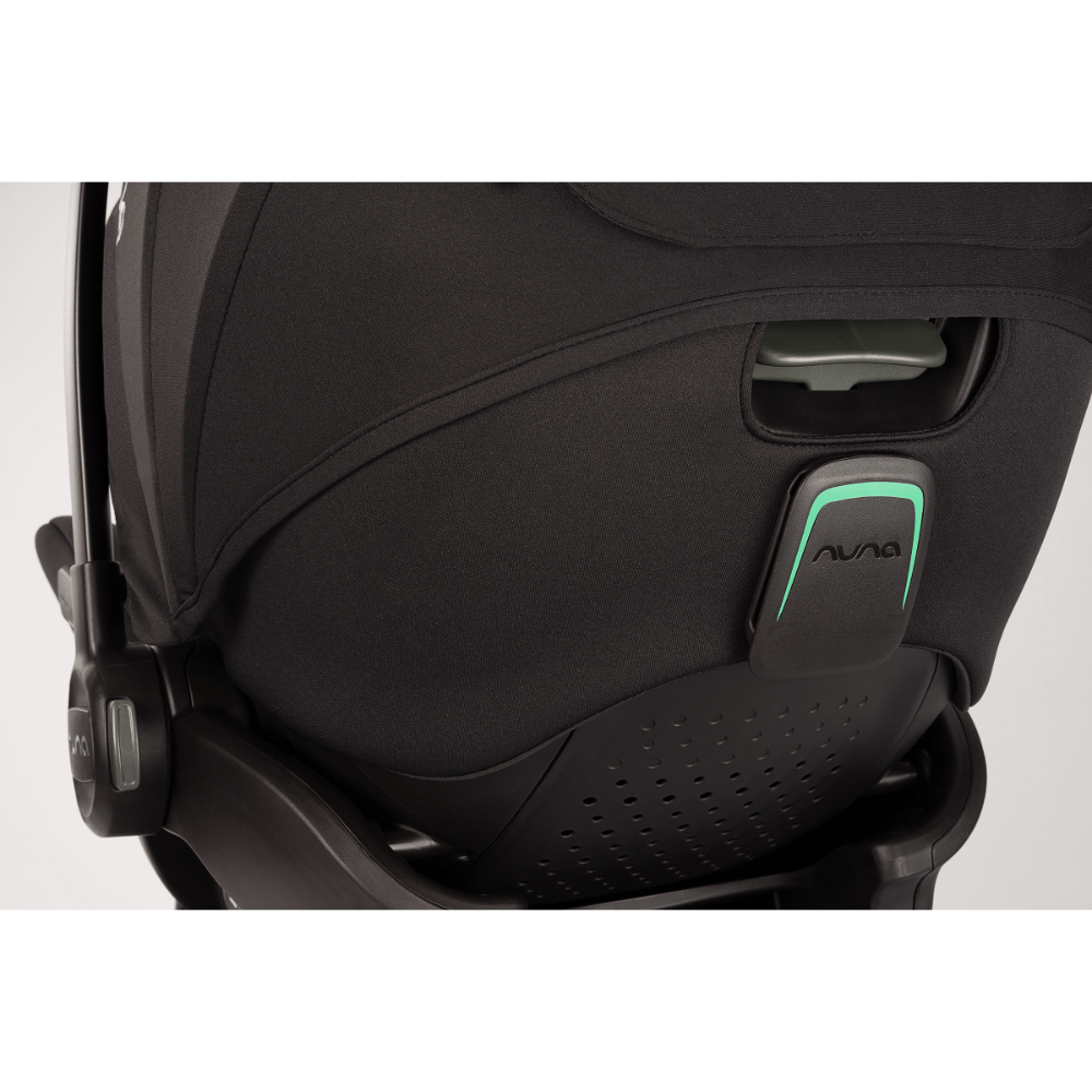 Nuna Arra™ Flex Caviar Car Seat