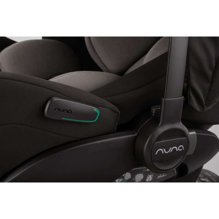 Nuna Arra™ Flex Caviar Car Seat