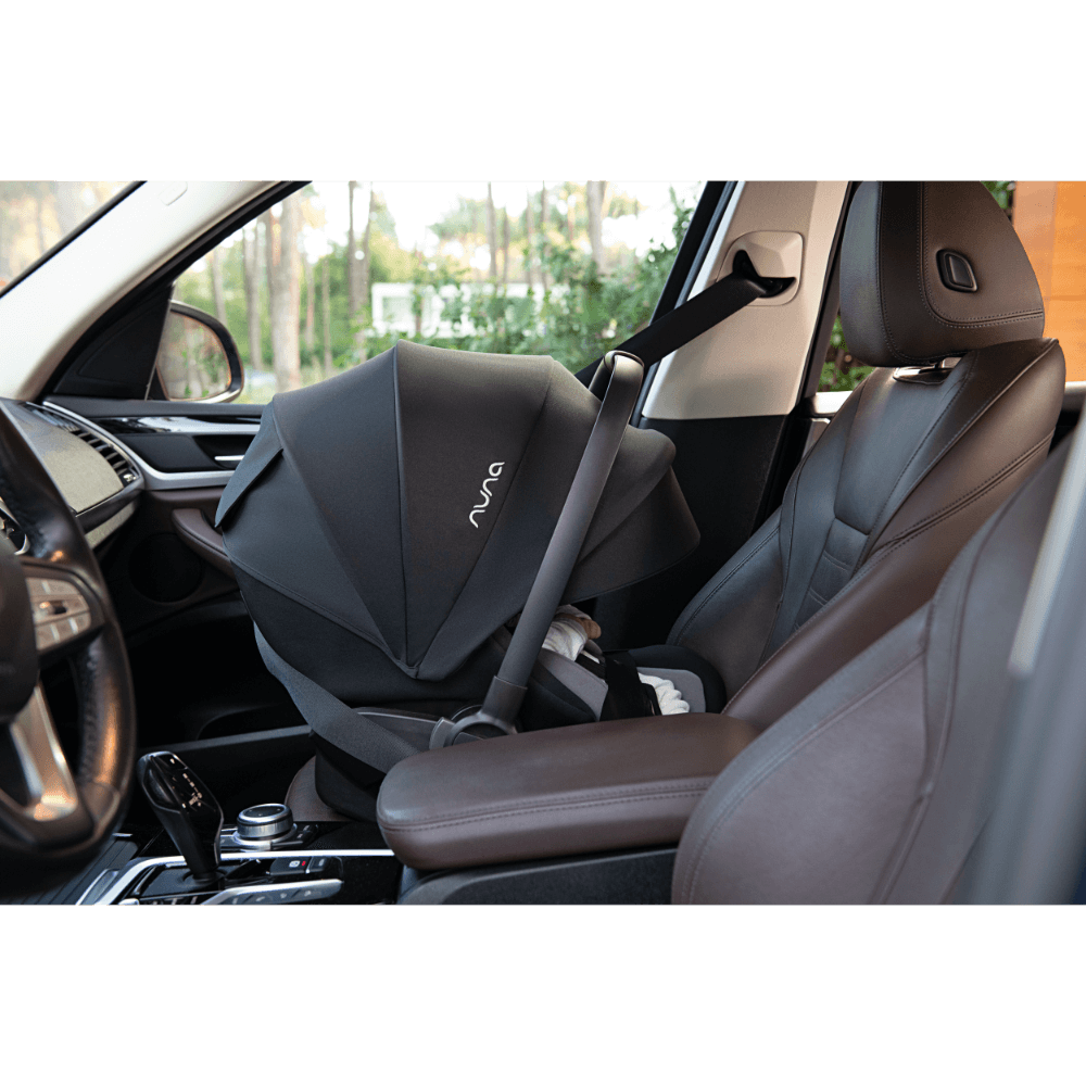 Nuna Arra™ Flex Caviar Car Seat