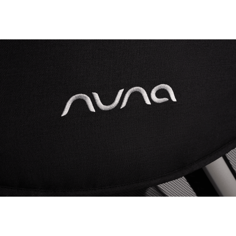 Nuna Sena™ Aire Caviar Playard
