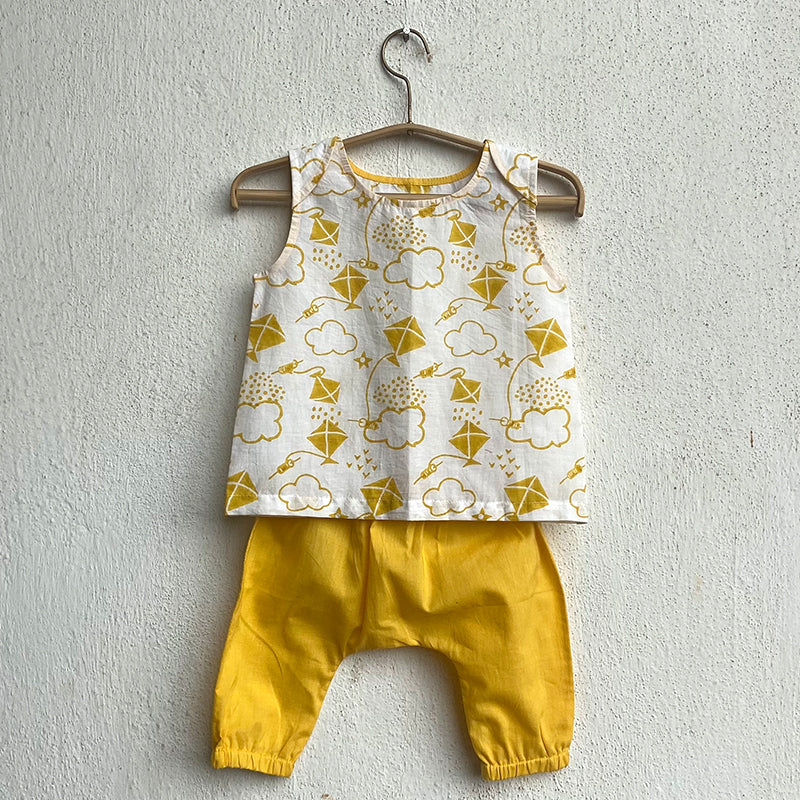 Whitewater Kids Unisex Organic Yellow Jhabla Set