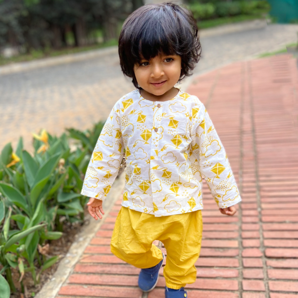 Whitewater Kids Unisex Organic Patang Kurta With Yellow Pants