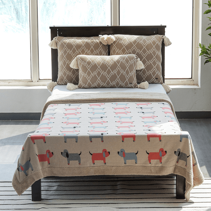 Pluchi Knitted Blanket with Faux Fur Back for Kids